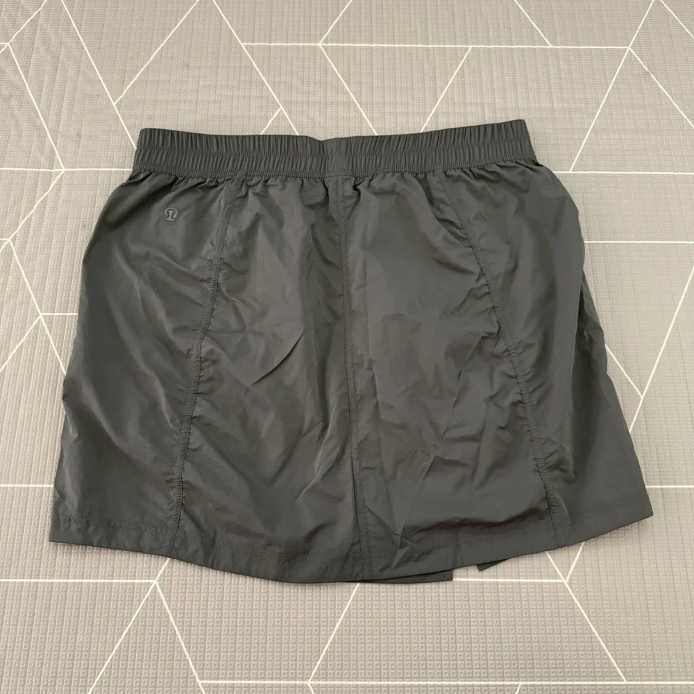 lululemon athletica excellent worn